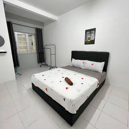 Naufa Muslim'S Homestay At Emerald Avenue Brinchang Exterior photo